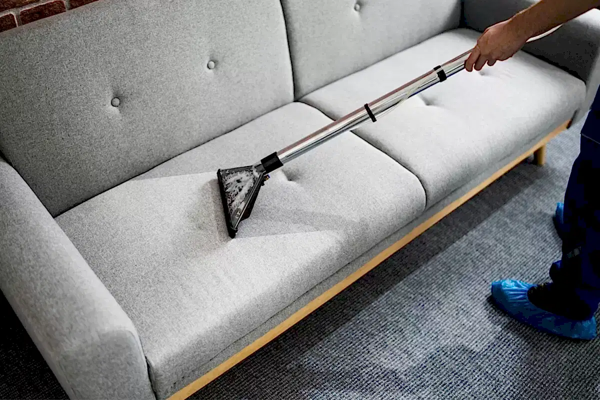 Profesyonel Buharlı Koltuk Temizliği