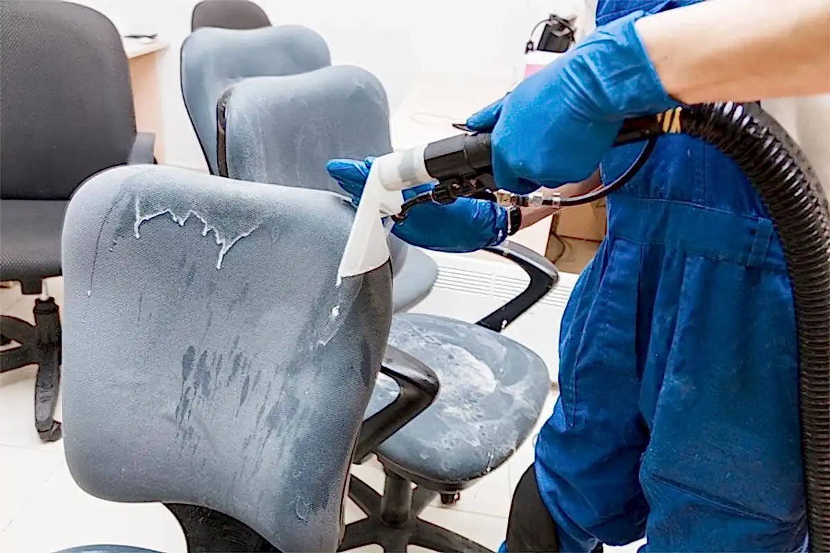 Sandalye Kumaşına Göre Yıkama Yöntemleri