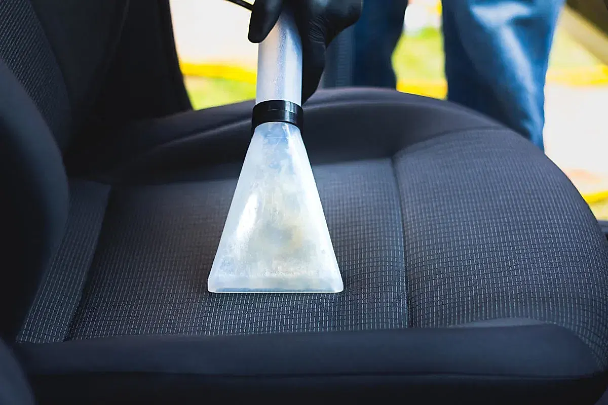 Ahi Mesut Mahallesi Koltuk Yıkama