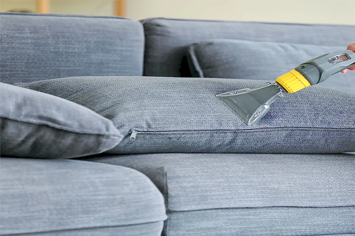 Koltuk Yıkama ve Bebek Güvenliği