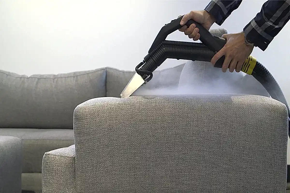 Koltukta Canlı Renkleri Koruma