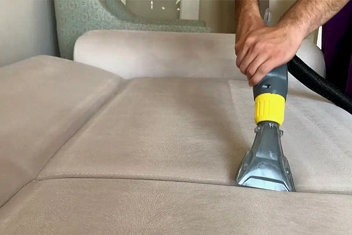 Koltuk Yıkama ve Leke Sökme